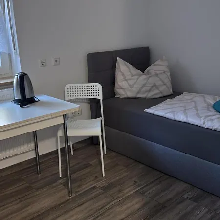 Hotell Hotel Oberst 3*